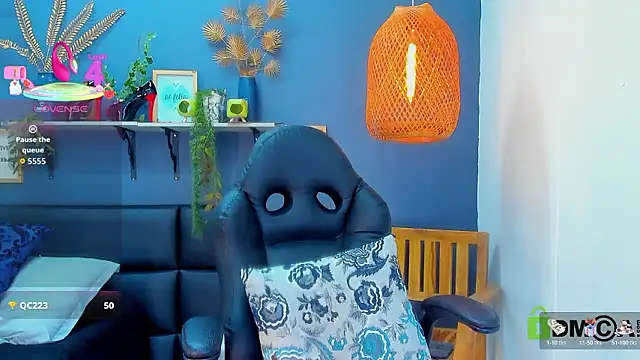 yessila_parker webcam