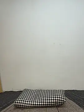 luo-77 - Luo-77's free webcam - UK Sex Cams