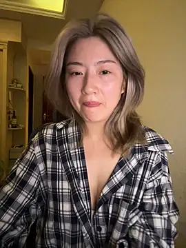 Olivia_PINK0322