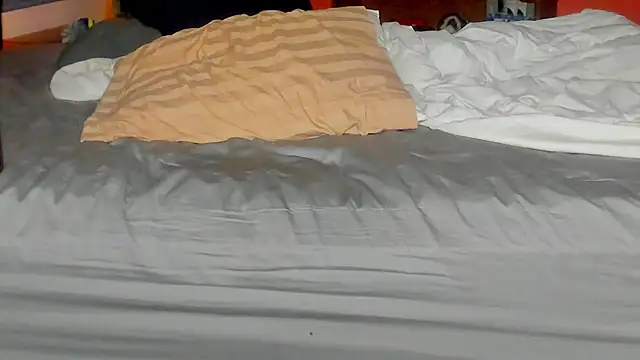JamesCarvy webcam