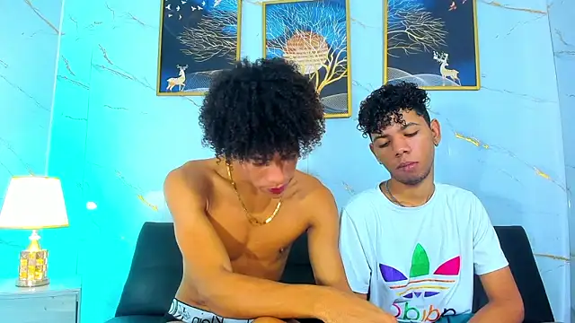 Spicy_guys webcam
