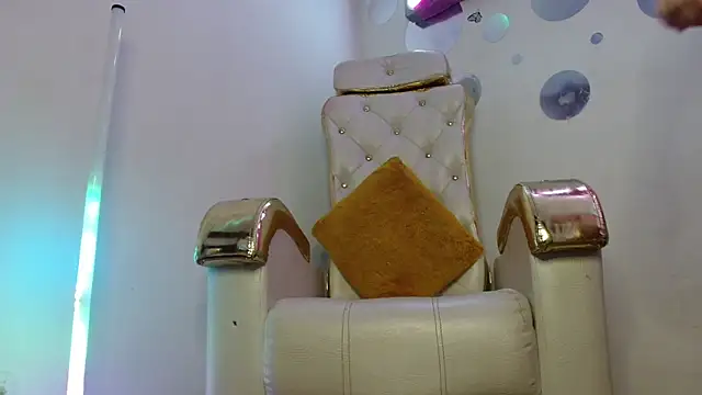 velvet_sex (F teen) - Pussy masturbation for 2 minutes 🔥💦