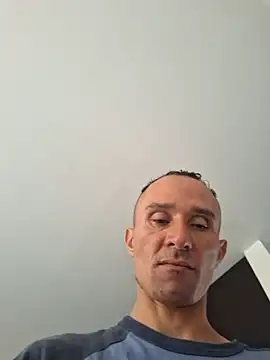Bicelyn - Male webcam sex chat