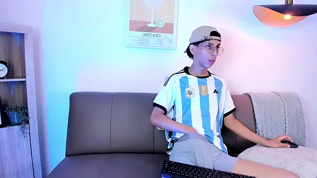 dax_blaze (M twink) - doggy and jerk off with balls hanging