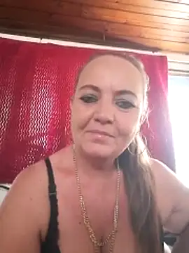 kimmyb777 (F milf) - Spoil me for mother's day