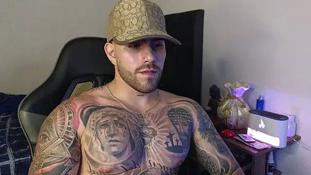 ades_lowe (M young) - cum show