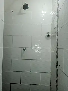 isis_bladee (F teen) - 💧shower with me💧