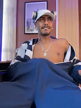 latinmoster_boss (M young) - take out cock