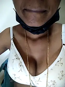 Webcam Model (Jyotilakshmi)  is live.Free join now!