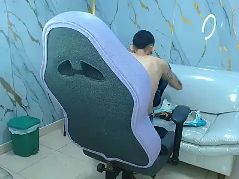 Boy_tatto77 webcam