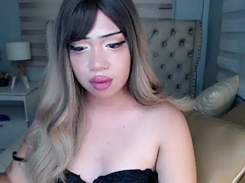 TooTightRebeca webcam