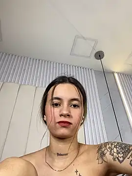 juliacolemann - JuliaColemann's free webcam - UK Sex Cams