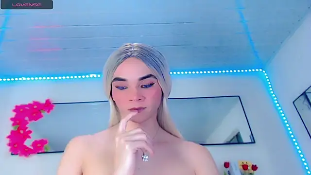 Karla_hot777 webcam