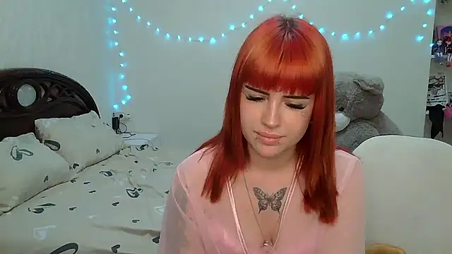 VelvetEmber webcam