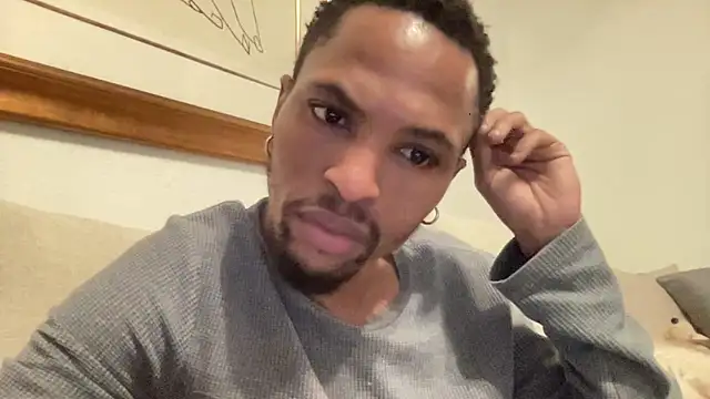 BlueIceCube live sex cam