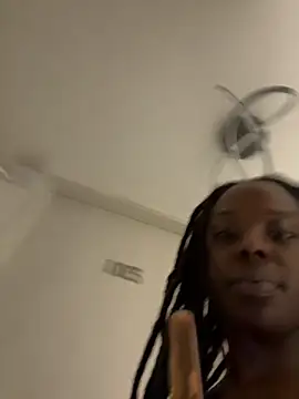 thechocolatepeach live sex cam