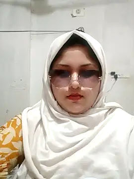 nusrat-n (F young) - Full nude