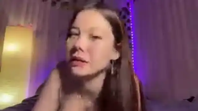 maybebaybexxx webcam