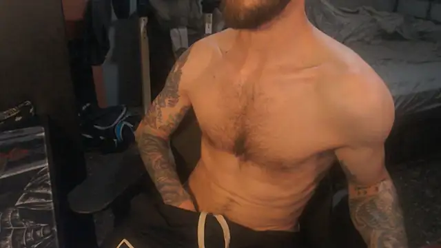 SexxxyLouis webcam