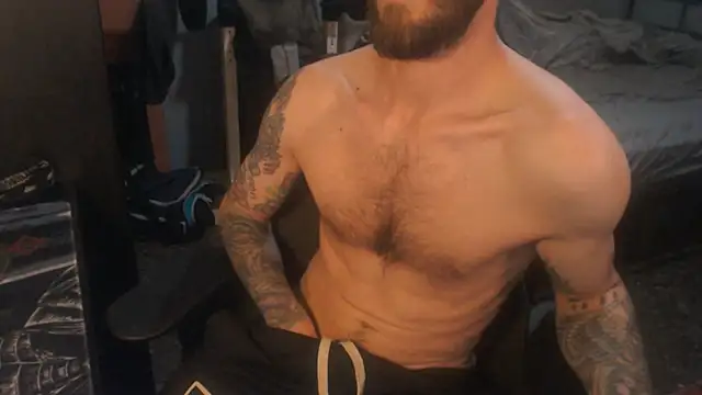 SexxxyLouis webcam