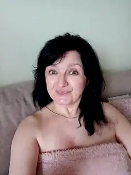 Webcam Model (MilaSky4701)  is live.Free join now!