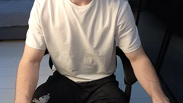 chantatummm webcam
