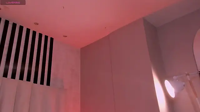 erikabenz_ (F young) - ♥ Cameltoe + Rub Clit