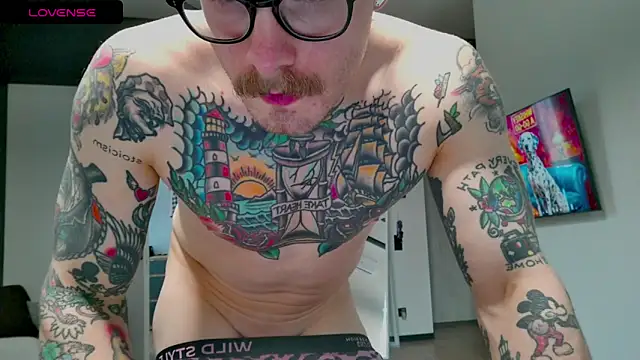 white_King9999 webcam
