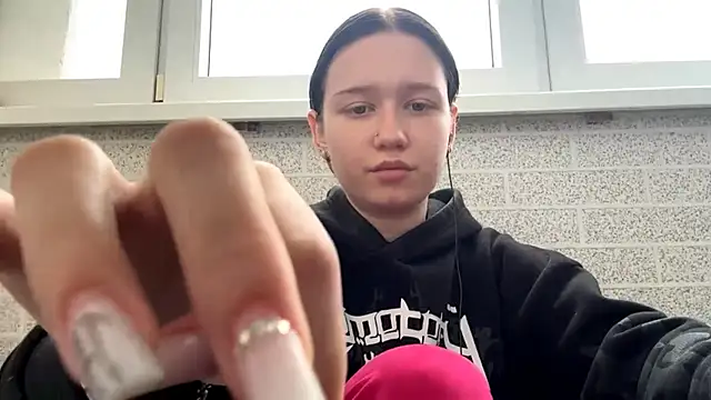 ReneeBossi webcam