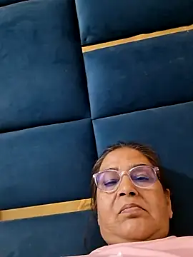 shalini3456 (F mature) - 1000