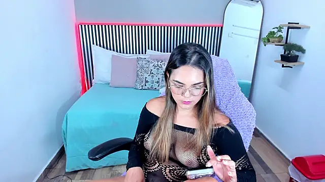 stacey_white_ - Stacey_white_'s free webcam - UK Sex Cams