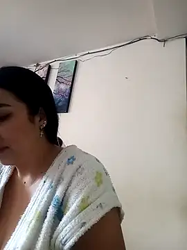 brianaGuzman webcam