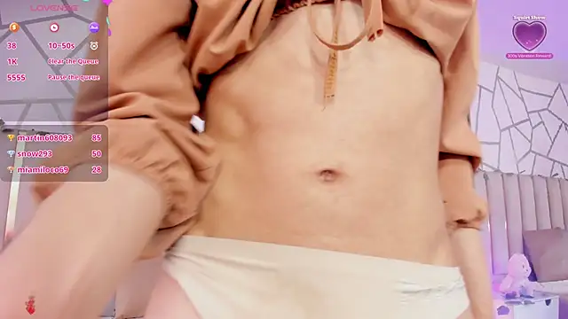 cyrus_tay (M twink) - smoke a cigarette naked