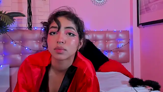 Aronandmoli69 webcam