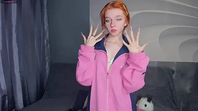 TarynPalek webcam