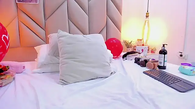 IsabellaFoox webcam
