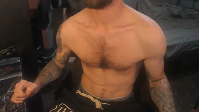 SexxxyLouis webcam