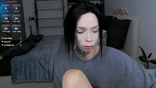 Tanya_M live sex cam