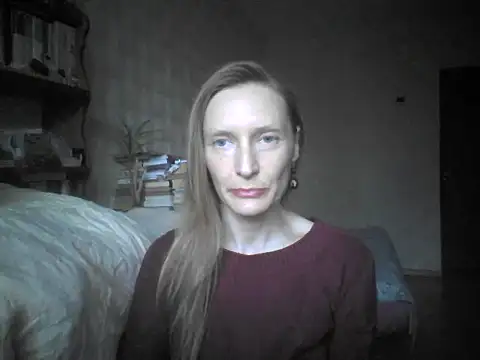 lunabelle8 - LunaBelle8's free webcam - UK Sex Cams