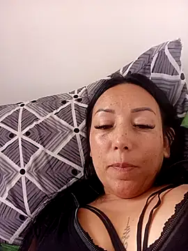 Laura_martin_ webcam