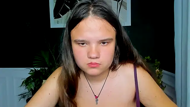 adelecruz - AdeleCruz's free webcam - UK Sex Cams
