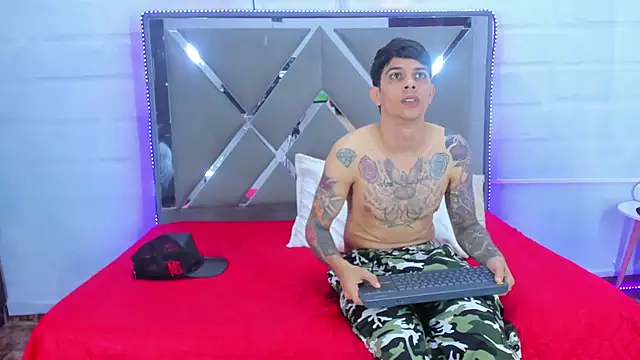 ricardobbc19cm - Ricardobbc19cm's free webcam - UK Sex Cams