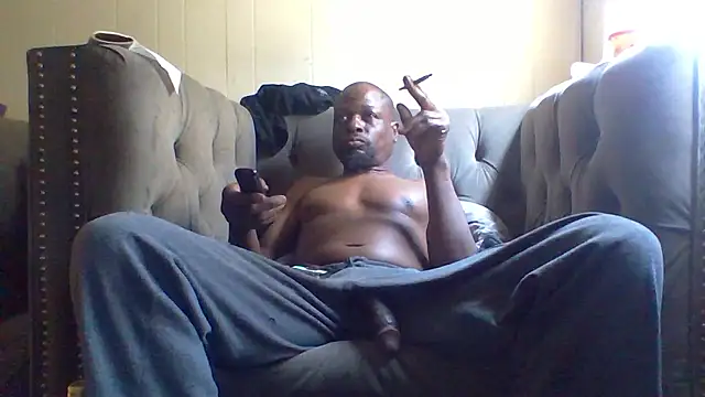 daddy_hook - Daddy_hook's free webcam - UK Sex Cams