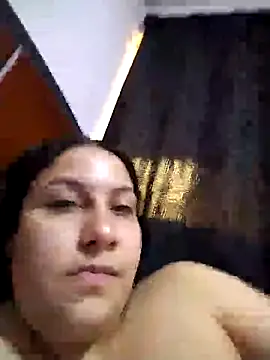 esmeralda_jadees (F young) - Show boobs 🔥