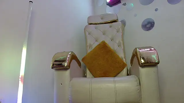 velvet_sex (F teen) - Pussy masturbation for 2 minutes 🔥💦