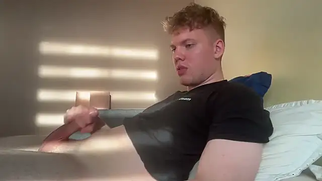 sexybooii6968 (M young) - help me to cum and after taste it