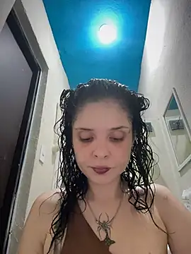 Webcam Model (LoganPeny)  is live.Free join now!