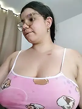 danzel1105 (F young) - How many times can you make me squirt💦