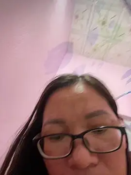_sara_pusy (Ask my age) - I am a poor girl, please help me.