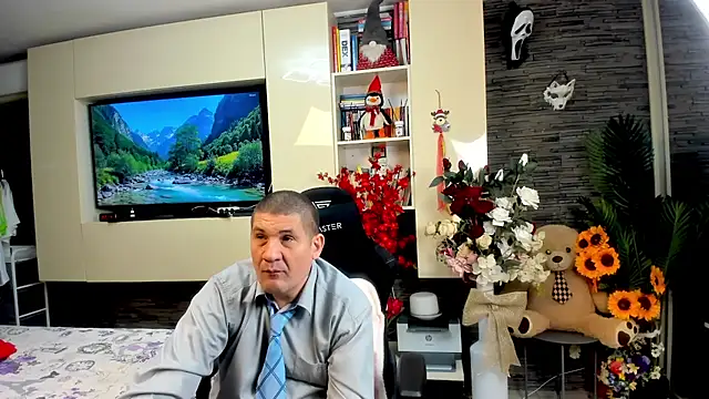 SpartacusDaddy48 webcam